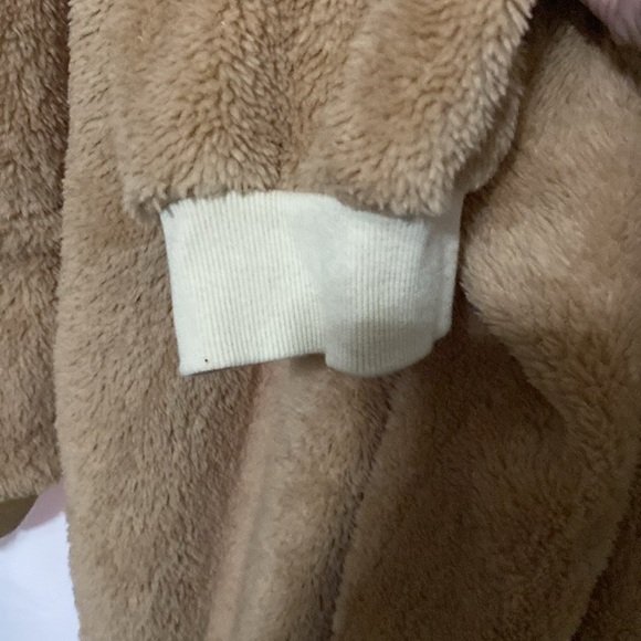 LETS CELEBRATE HALLOWEEN NEW W/Tag WO SIZE LARGE SLOTH PAJAMAS COSTUME TAN CLEAN - Picture 5 of 15